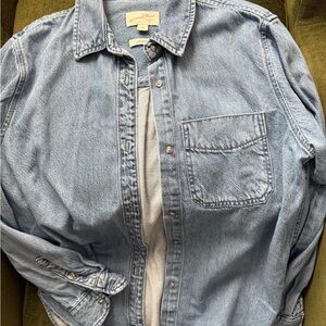Universal Thread Blue Denim Button down shirt. Worn once!